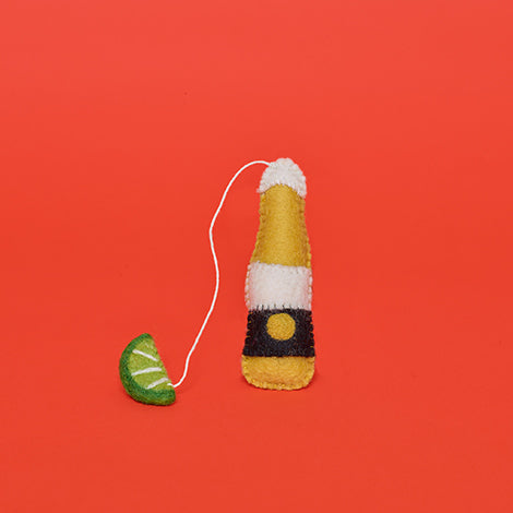 Wool Beer with lime on string cat toy